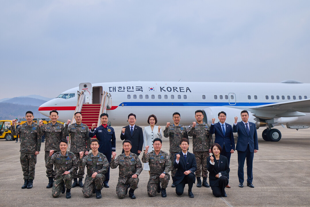 이재명 대통령, 신형 공군 2호기 개...